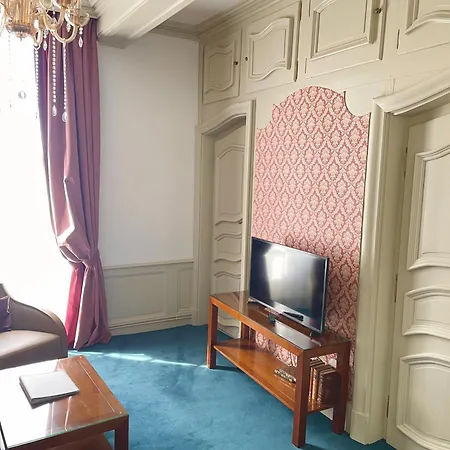 Victor Hugo Hotel Pontorson