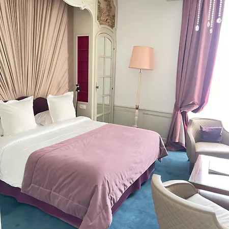 Victor Hugo Pontorson