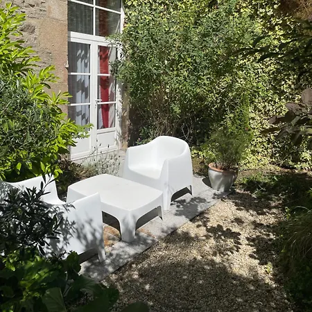 Hotel Victor Hugo 3*