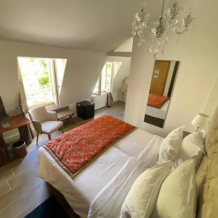 Victor Hugo Hotel 3*