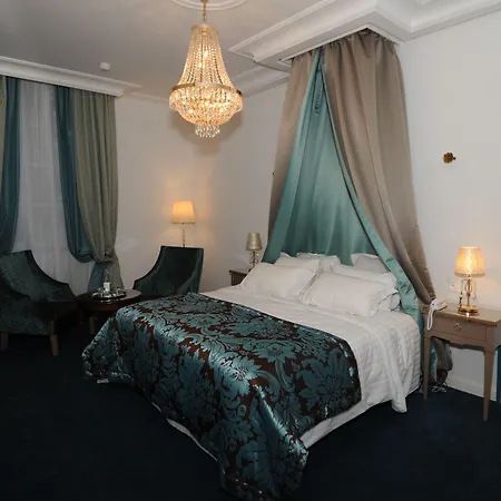 Hotel Victor Hugo