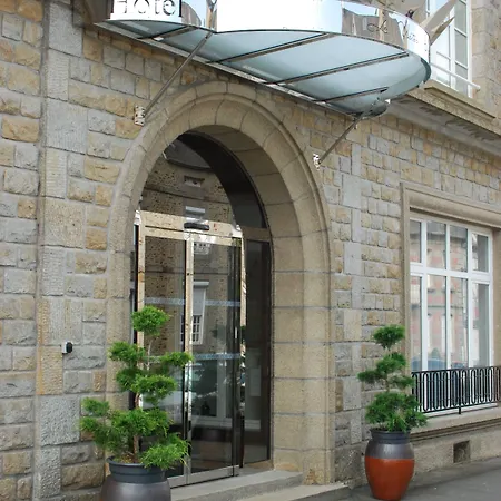 Victor Hugo 3* Pontorson