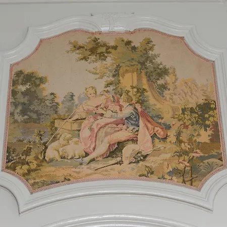 Victor Hugo Szálloda Pontorson