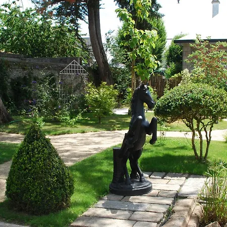 Victor Hugo Hotel 3*