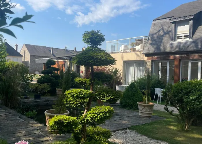 オテル ヴィクトル ユーゴ ポントルソン