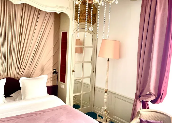 オテル ヴィクトル ユーゴ 3*