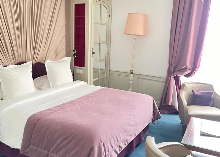 Victor Hugo Pontorson