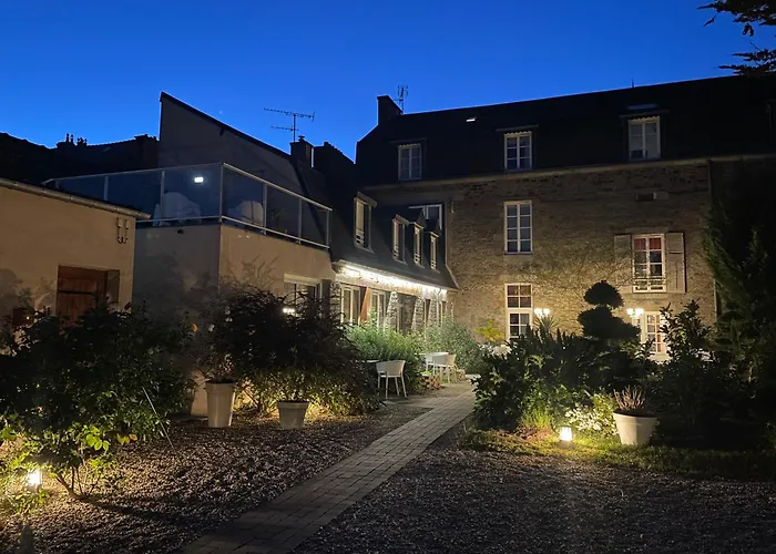 Victor Hugo 3* Pontorson