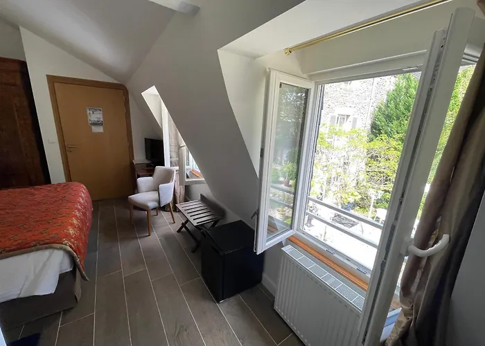 オテル ヴィクトル ユーゴ 3*