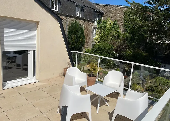 Victor Hugo Hotel Pontorson