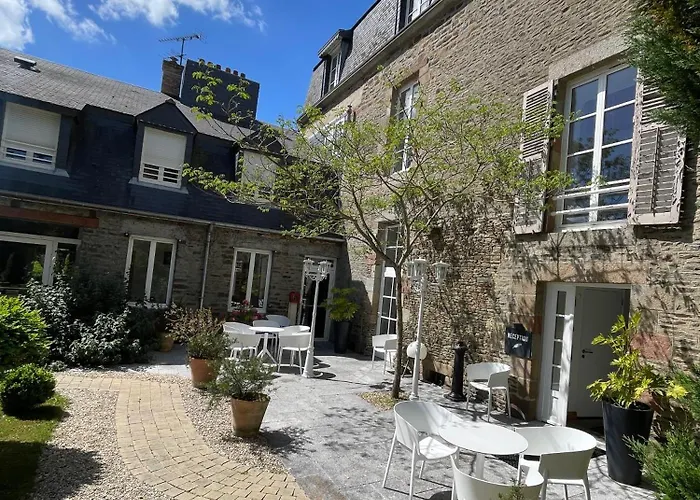 Hotel Victor Hugo 3*