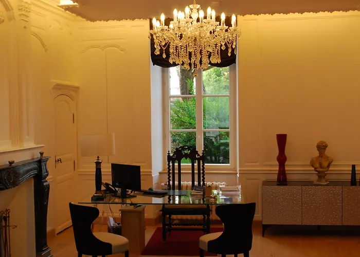 ホテル オテル ヴィクトル ユーゴ