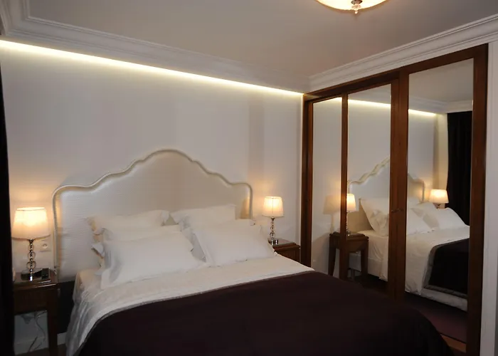 Victor Hugo Hotel Pontorson